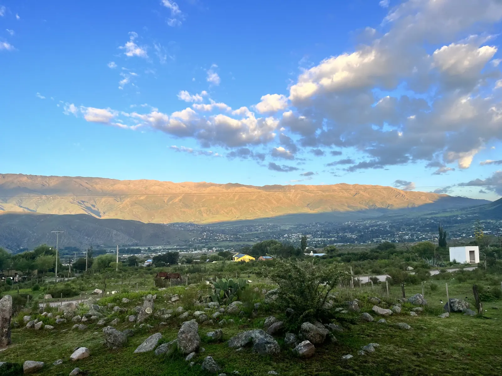 Atardecer sobre el valle
